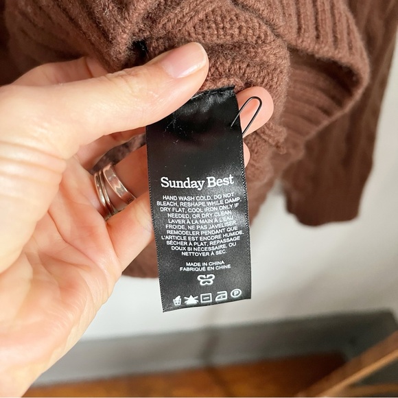 Sunday Best Peggy Sweater - Picture 5 of 11